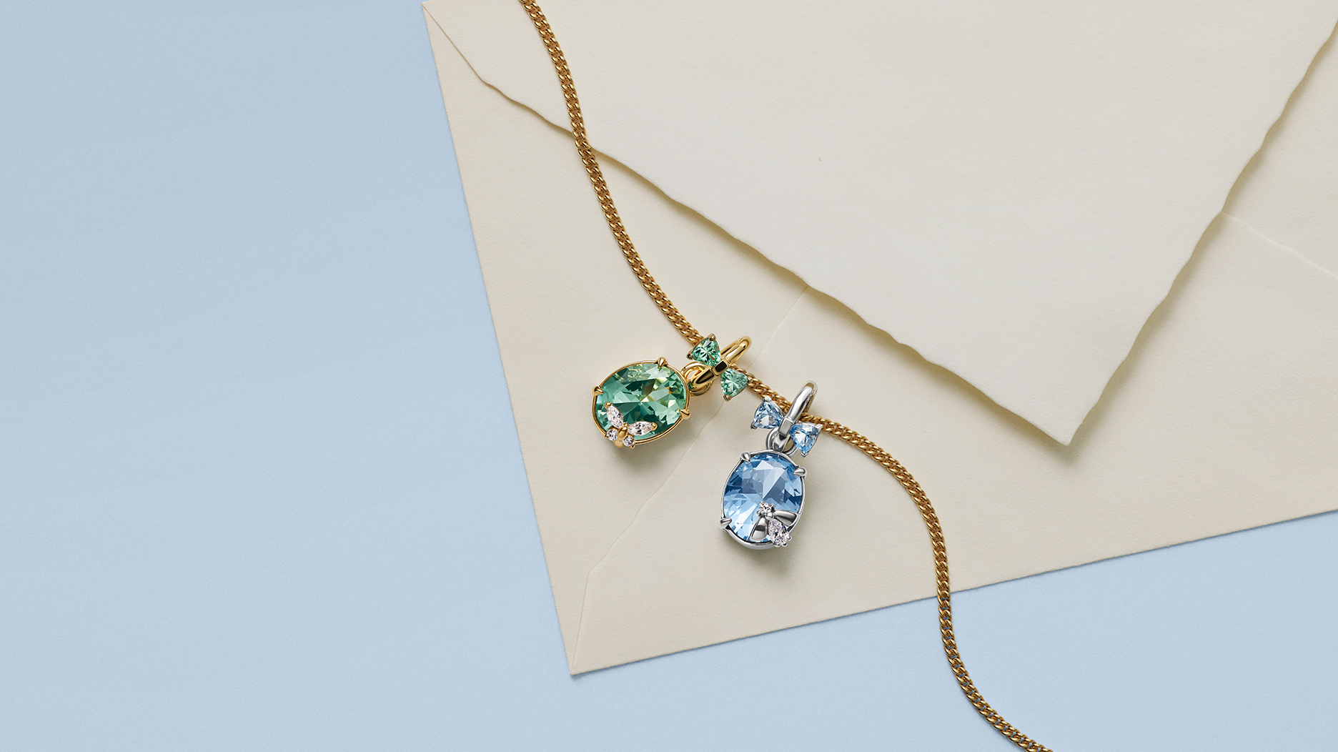 Pandora's New 'Bridgerton' Jewels Celebrate Bees, Bows, and Blooms